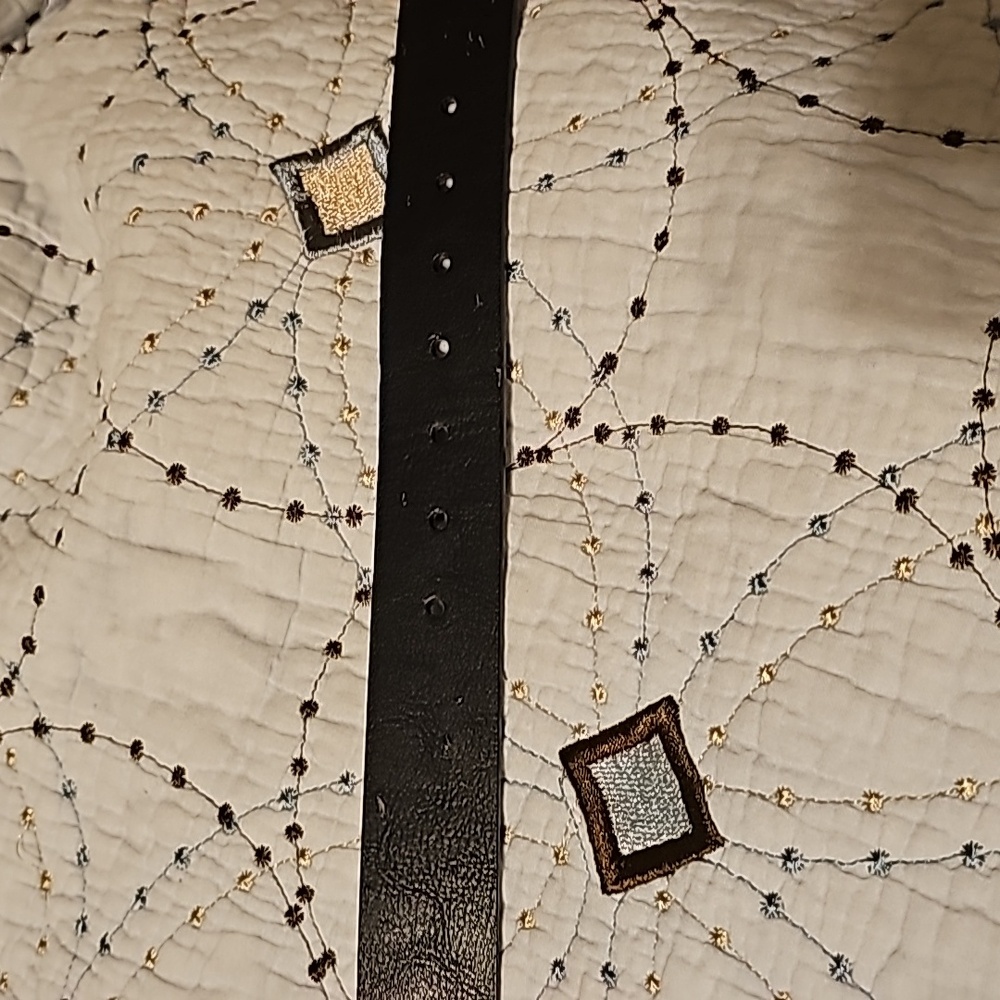 Men's Levi's Belt (26-28) - Picture 4 of 4